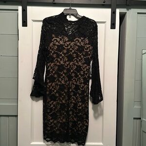 Black Lace Cocktail Dresss